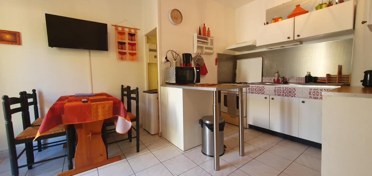 Petite Maison Au Calme Garrigue Et Mer Montpellier Teyran Bagian luar foto